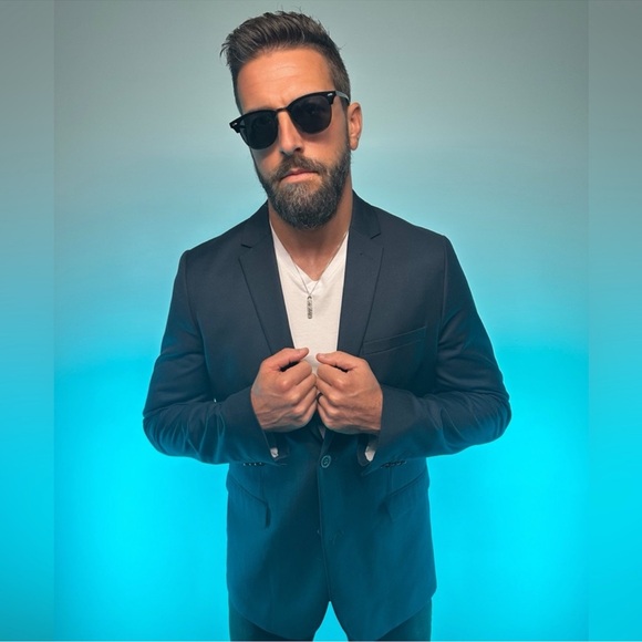 H&M Other - H&M / Navy Slim Fit Blazer / Size 42R